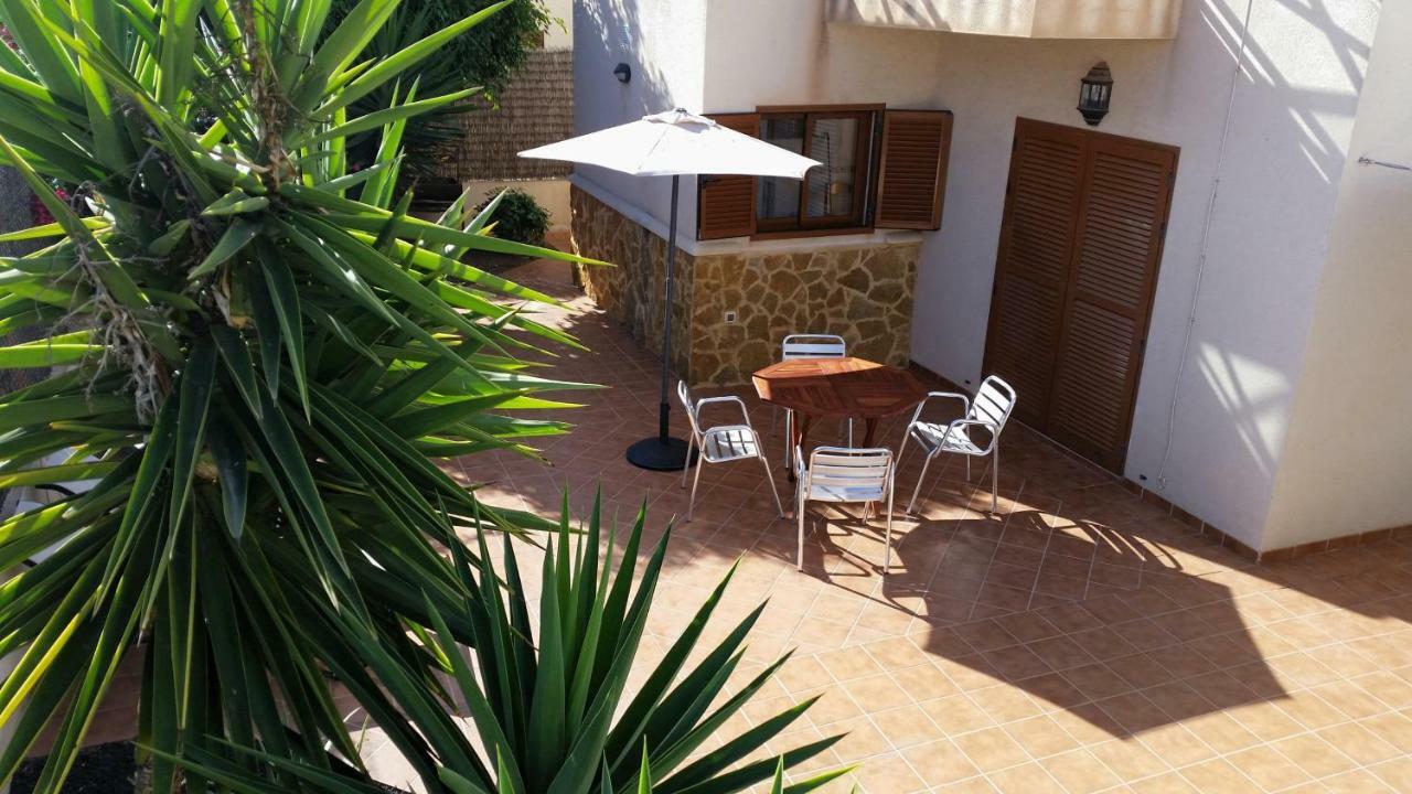 Casa Silencio, Villa With Terrace, Garden And Large Pool Area Corralejo Zewnętrze zdjęcie