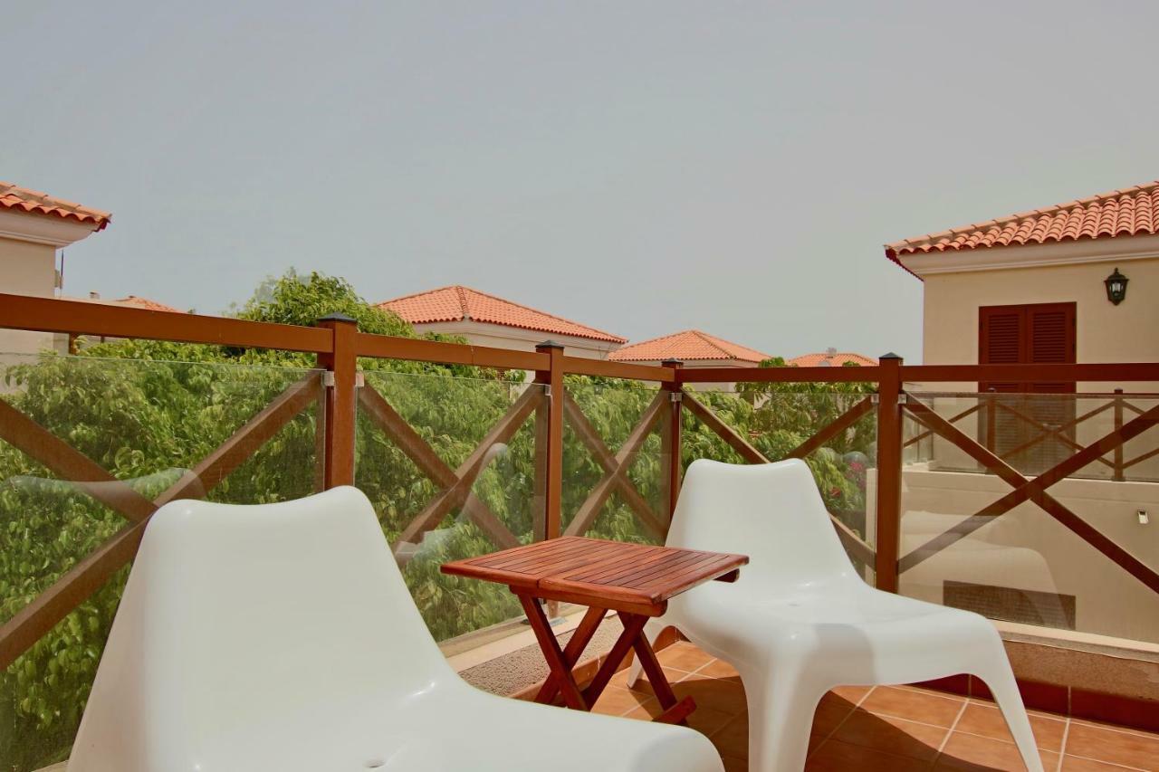 Casa Silencio, Villa With Terrace, Garden And Large Pool Area Corralejo Zewnętrze zdjęcie